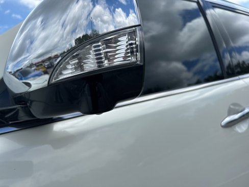 Used 2018 Nissan Armada SL w/ Moonroof Package image 63