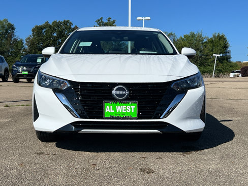 New 2025 Nissan Sentra SV image 2