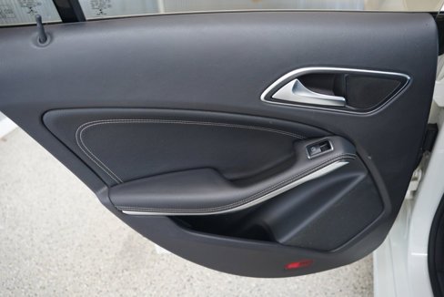 Used 2014 Mercedes-Benz CLA 250 image 40
