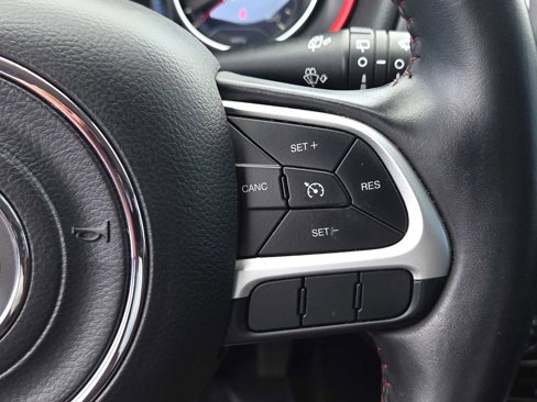 Used 2019 Jeep Compass Trailhawk image 22