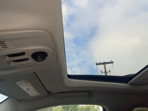 Used 2011 Chevrolet Equinox LTZ image 13