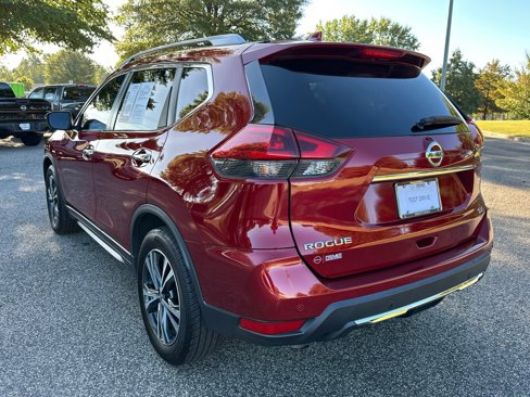 Used 2020 Nissan Rogue SV w/ Premium Package image 7