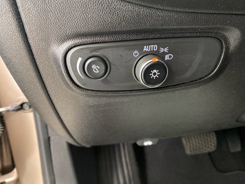 Used 2019 Chevrolet Equinox LT image 30