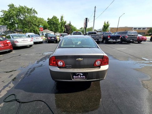 Used 2011 Chevrolet Malibu LS image 9