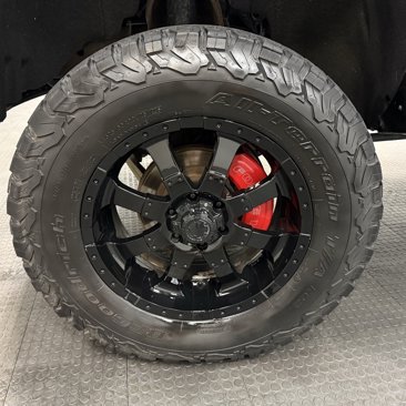 Used 2014 Chevrolet Silverado 1500 LTZ Z71 w/ LTZ Plus Package image 9