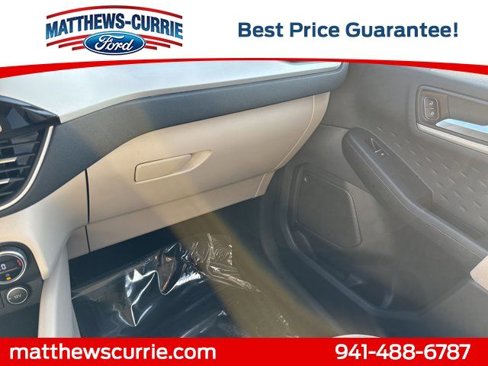 Certified 2020 Ford Escape SE image 23