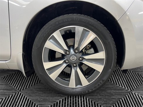 Used 2017 Nissan Leaf SV image 12