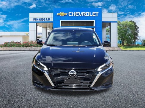 Used 2024 Nissan Altima 2.5 SL image 2
