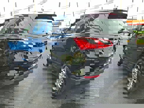 Used 2021 Chevrolet Equinox LS image 4