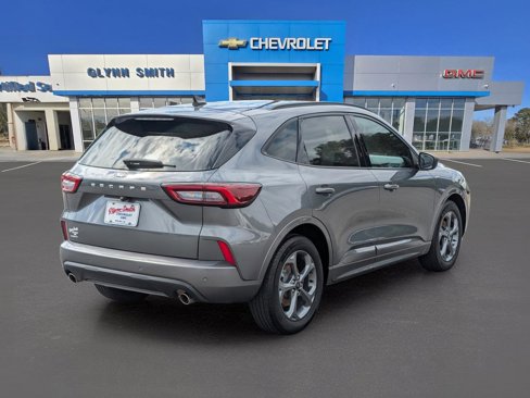 Used 2023 Ford Escape ST-Line w/ Tech Pack #1 image 8