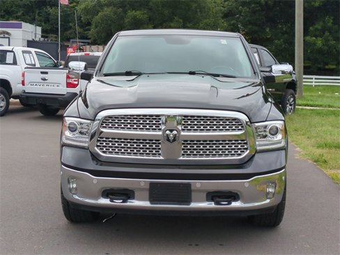 Used 2015 RAM 1500 Laramie w/ Convenience Group image 16