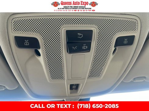 Used 2018 INFINITI QX30 Premium image 21