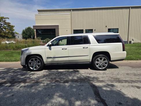 Used 2015 Cadillac Escalade ESV Premium image 9