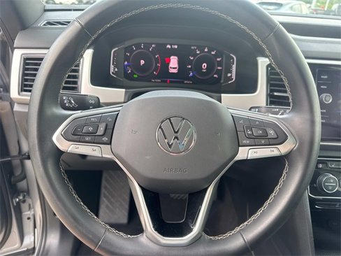 Used 2022 Volkswagen Atlas Cross Sport SE image 18