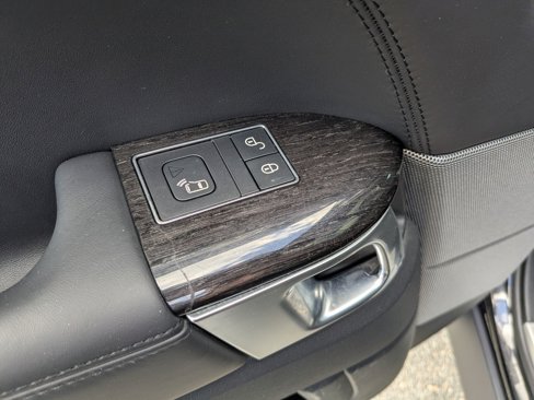 Used 2020 Land Rover Range Rover Sport HSE Dynamic image 30