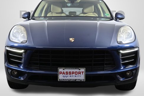Used 2015 Porsche Macan S image 2
