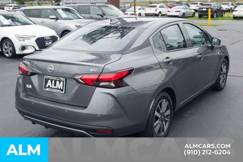Used 2023 Nissan Versa SV image 6