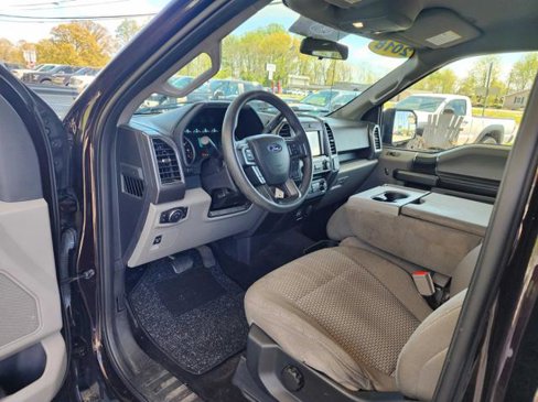 Used 2018 Ford F150 XLT image 12
