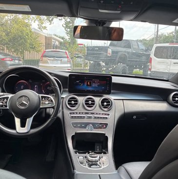 Used 2021 Mercedes-Benz C 300 Sedan image 9