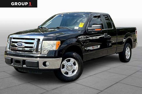 Used 2010 Ford F150 XLT image 1