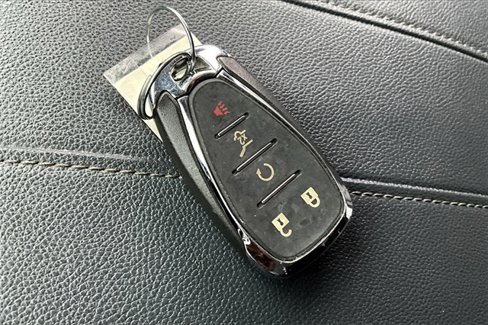 Used 2018 Chevrolet Traverse LT image 10