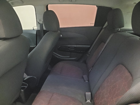 Used 2018 Chevrolet Sonic LT image 18