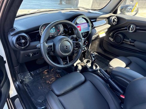Certified 2023 MINI Cooper S image 8