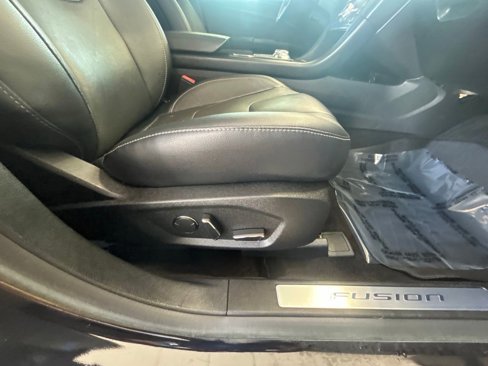 Used 2019 Ford Fusion Titanium image 25