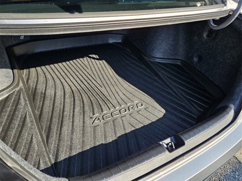 Used 2022 Honda Accord EX-L image 9