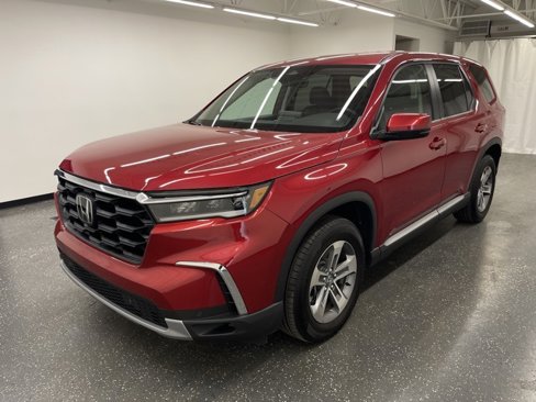 Used 2025 Honda Pilot EX-L image 4