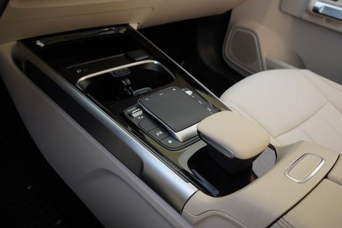 Certified 2022 Mercedes-Benz GLB 250 image 21