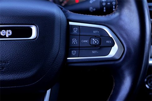 Used 2022 Jeep Compass Limited image 14