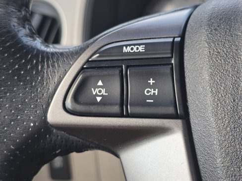 Used 2011 Honda Pilot EX-L image 24