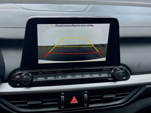 Used 2019 Kia Forte LXS image 10