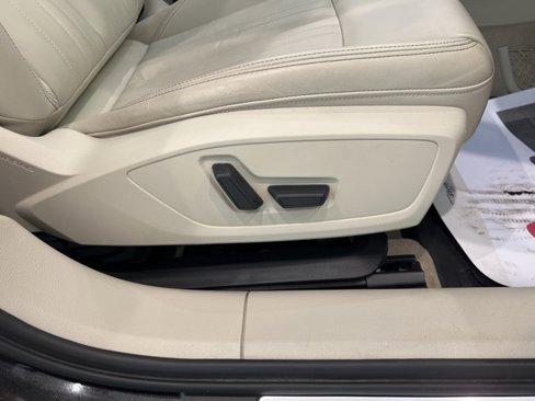 Used 2021 Audi A6 Premium Plus image 22