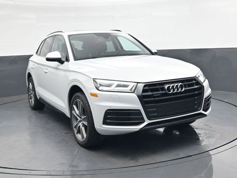 Used 2019 Audi Q5 2.0T Premium Plus w/ Premium Plus Package image 2