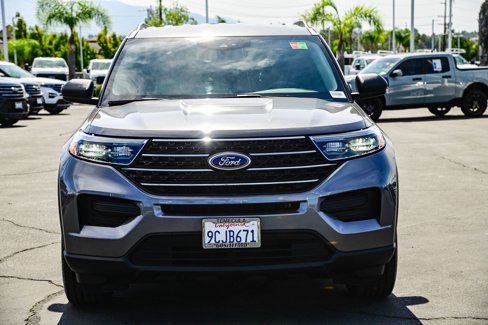 Used 2022 Ford Explorer XLT image 2