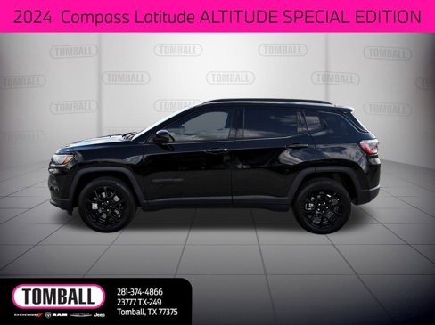 Used 2024 Jeep Compass Latitude w/ Altitude Special Edition image 4