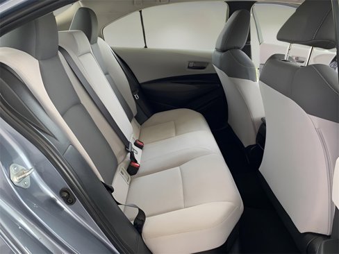 Used 2022 Toyota Corolla LE image 36
