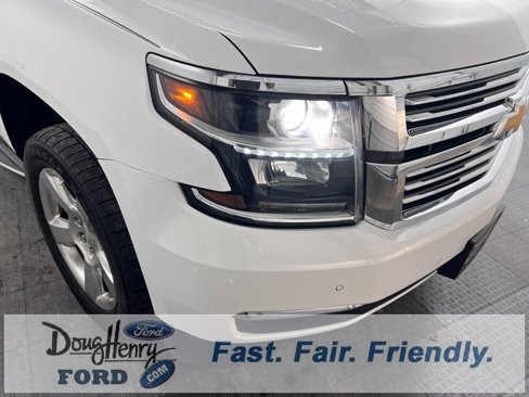 Used 2015 Chevrolet Suburban LTZ image 8