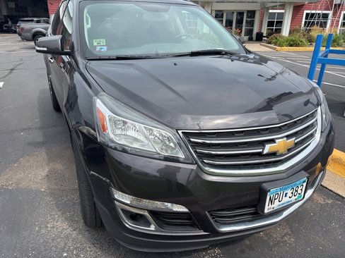 Used 2016 Chevrolet Traverse LT w/ Style and Technology Package image 1