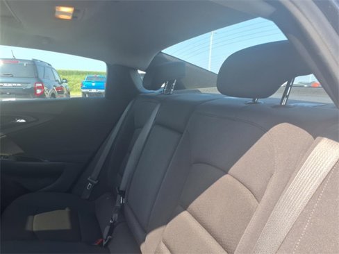 Used 2022 Chevrolet Malibu LT image 25
