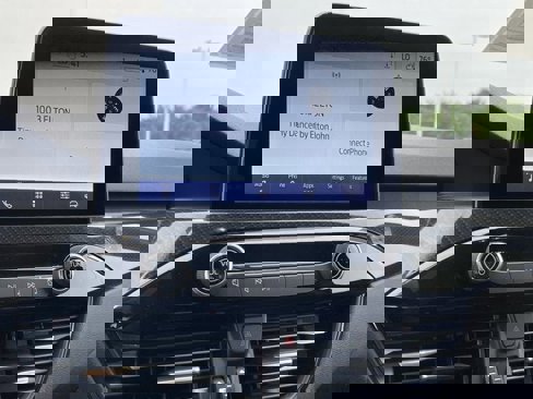 Used 2024 Ford Escape ST-Line image 25