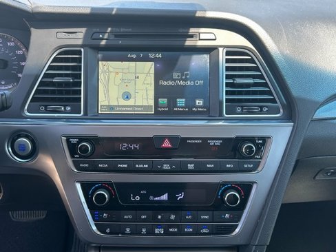 Used 2016 Hyundai Sonata Limited w/ Option Group 02 image 14