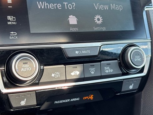 Used 2018 Honda Civic Touring image 32