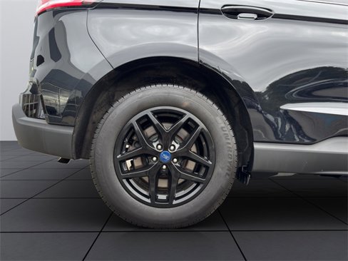 Used 2021 Ford Edge SEL w/ Cargo Accessory Package image 24