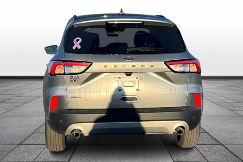 Used 2022 Ford Escape SEL w/ Technology Package image 4