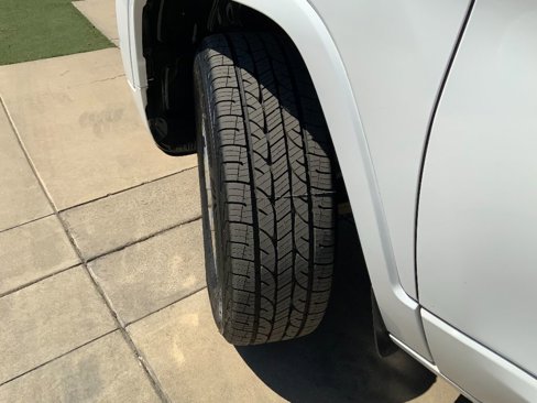Used 2016 Jeep Cherokee Overland image 36