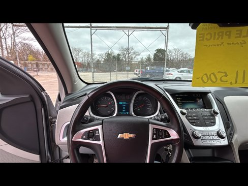 Used 2017 Chevrolet Equinox Premier image 11