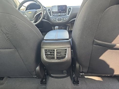 Used 2024 Chevrolet Malibu LT image 20